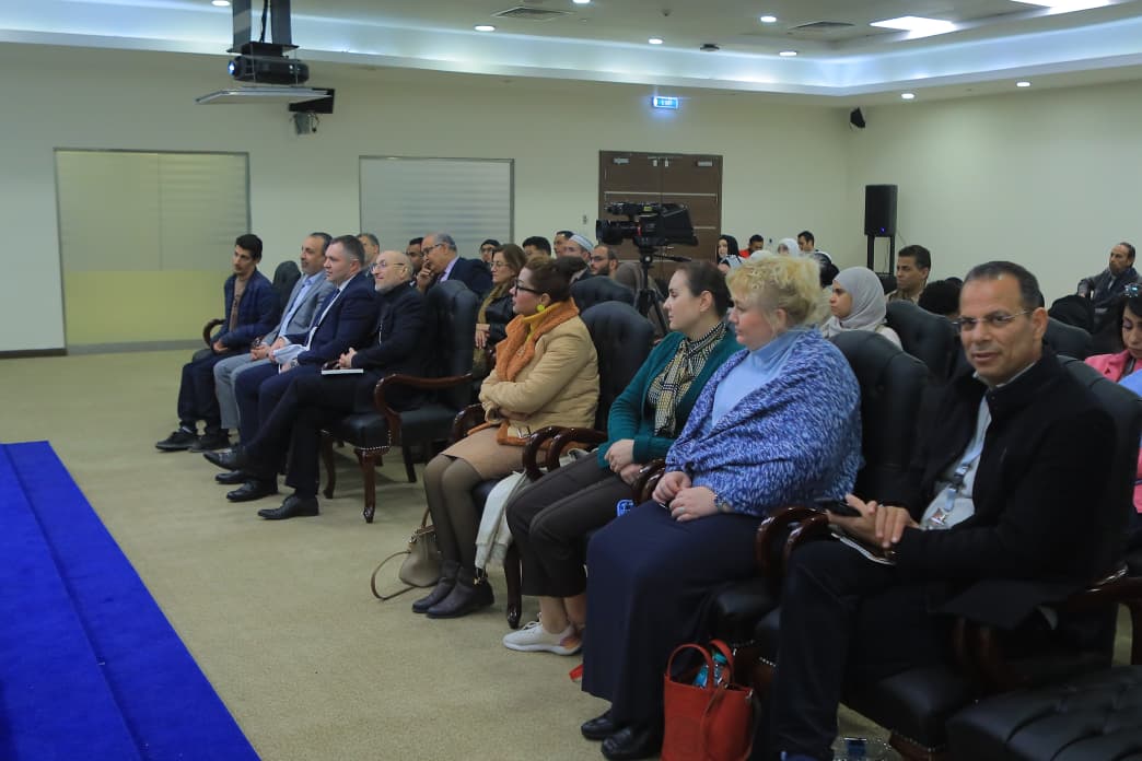 صعوبات ترجمة الشعر بمعرض الكتاب تسلط الضوء على الثقافة الشيشانية عبر ديوان ظل أمي