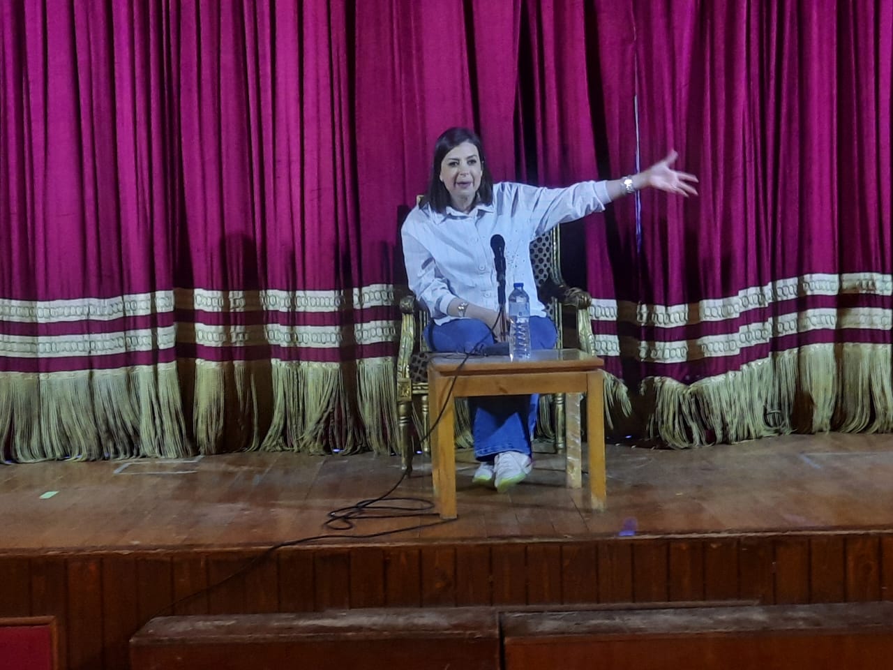 الفنانة منال سلامة: أبي كلمة السر في دخولى عالم الفن.. وأبناء الفنانين مظلومين